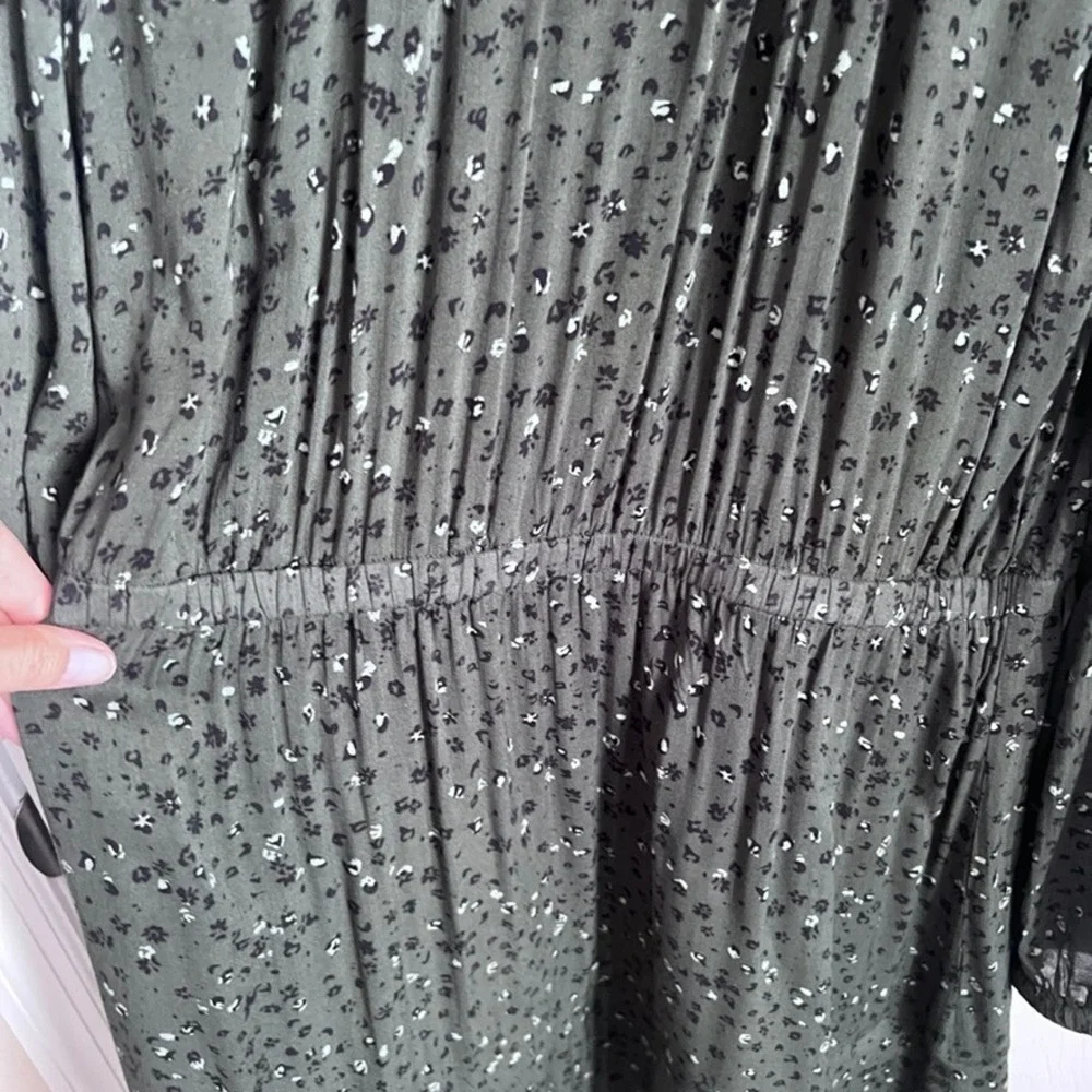 Cloth & Stone Olive Green Abstract Print Elastic Waist Long Sleeve Mini Dress‎ M